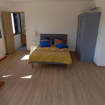 Domaine En Pleine Nature Et Tout Pres De La Plage Sanary-sur-Mer Exterior foto